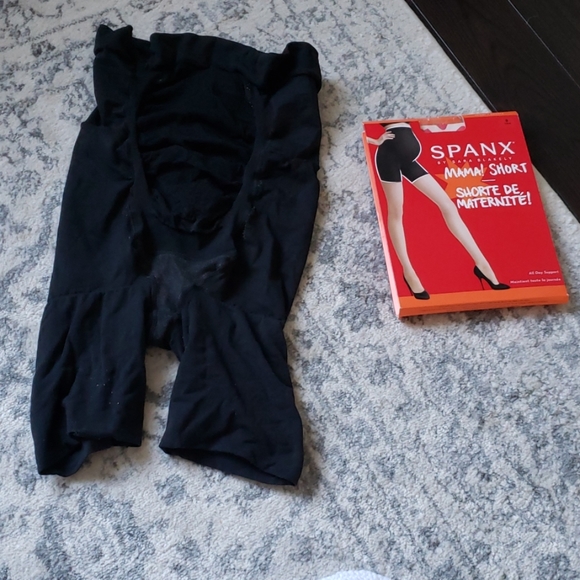 🔥Maternity Spanx ("Mama Short") size B - Picture 2 of 6